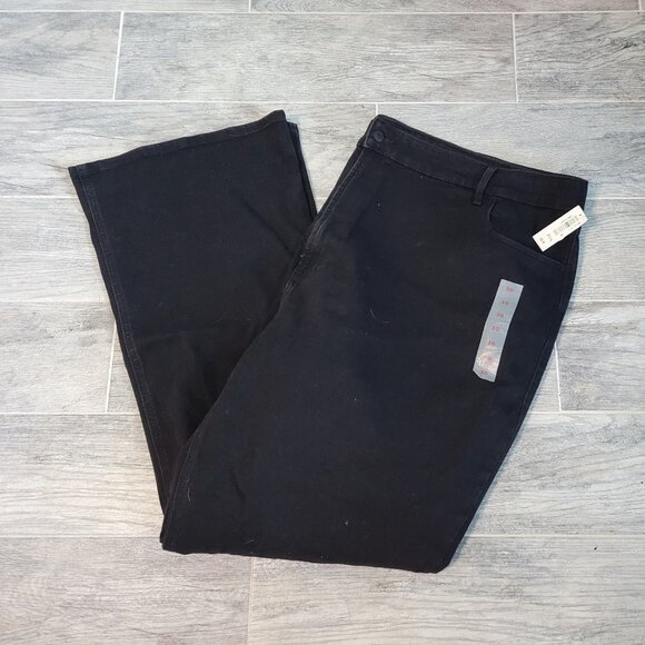 Old Navy Black Denim Jeans Women's Size 30 Plus Size Long High Rise Flare NWT - Picture 1 of 5